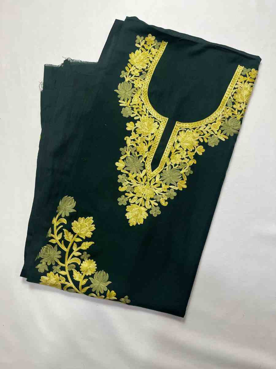 Gulnaaz Embroidered Kashmiri Suit 2 Peice (Unstiched) - KaarKash